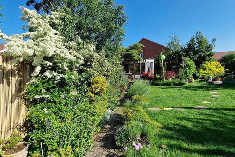 undefined, Chestnut Way, Tuxford, Newark