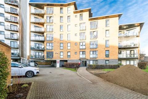 1 bedroom flat to rent, Parham Drive, Ilford