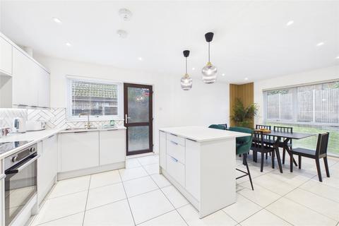 undefined, Park Road, Farnborough, Hampshire, GU14