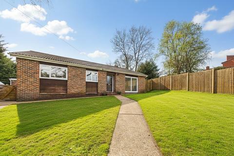 undefined, Park Road, Farnborough, Hampshire, GU14