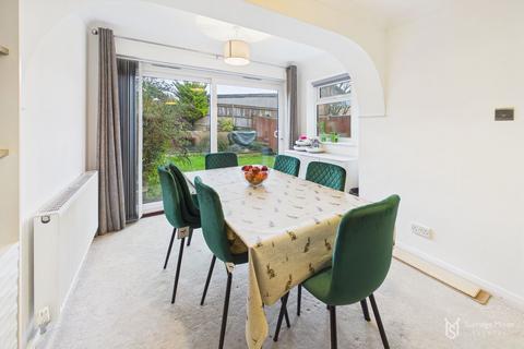3 bedroom semi-detached house for sale, Old Orchard Place, Hailsham BN27