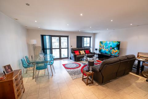 2 bedroom flat for sale, Castle Quay, La Rue De L'Etau, Jersey JE2