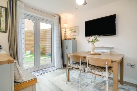 3 bedroom semi-detached house for sale, Sir Howel Crescent, Undy, Caldicot