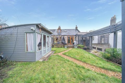 3 bedroom semi-detached house for sale, West Main Street, Broxburn EH52