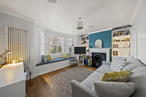 2 bedroom semi-detached house for sale, Green Lane, Worcester Park KT4