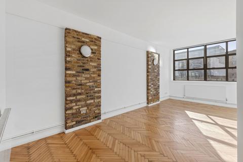 2 bedroom flat to rent, 25 Grove House 11-20 Tudor Grove