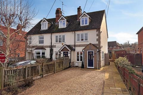 undefined, Chiddingfold