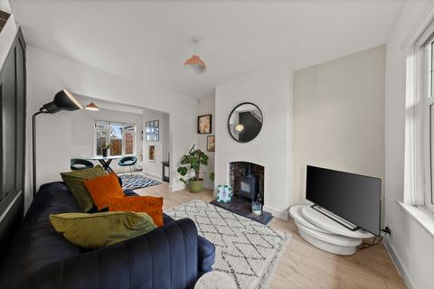 2 bedroom terraced house for sale, Station Road, Great Sankey, WA5