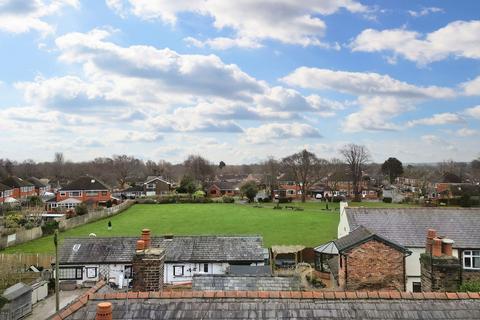 2 bedroom terraced house for sale, Station Road, Great Sankey, WA5