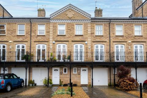 undefined, Queens Gate, Harrogate, HG1