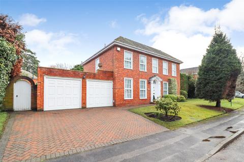 4 bedroom detached house for sale, Dinorben Beeches, Hampshire GU52