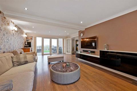 4 bedroom detached house for sale, Gilman Crescent, Windsor, Berkshire, SL4