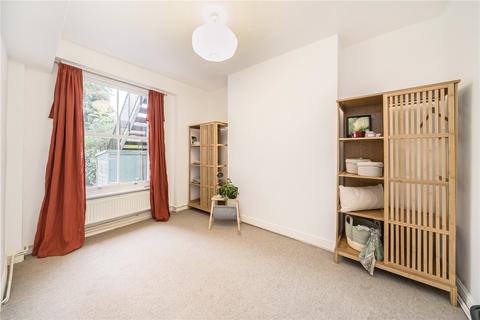 1 bedroom flat for sale, Montague Road, Dalston, London, E8