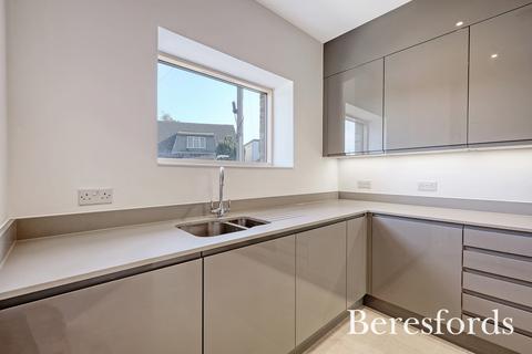 undefined, Elvet Avenue, Gidea Park, RM2