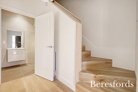 undefined, Elvet Avenue, Gidea Park, RM2