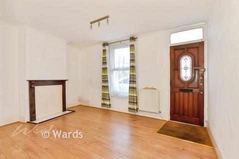 2 bedroom end of terrace house to rent, Smith Street Rochester ME2