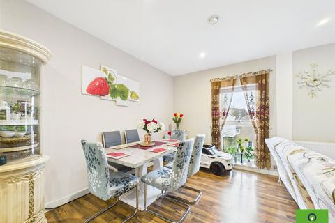 undefined, Vestry Court, Bournebrook Grove RM7