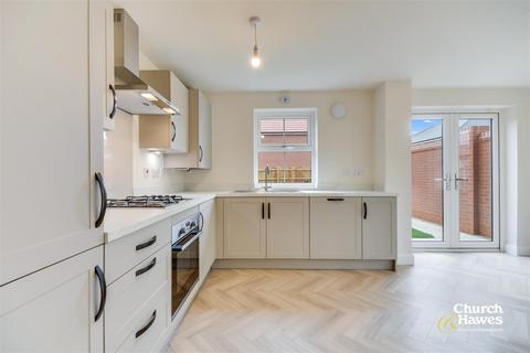 3 bedroom detached house for sale, Maldon Road, Burnham-On-Crouch