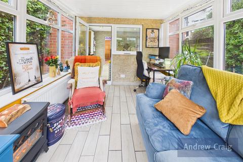 2 bedroom semi-detached house for sale, Bellfield Avenue, Fawdon