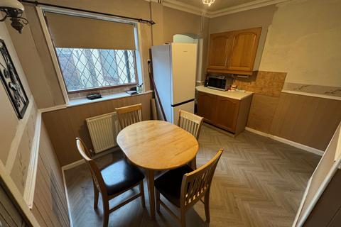 2 bedroom terraced house for sale, Lancaster Road, Hindley, WN2