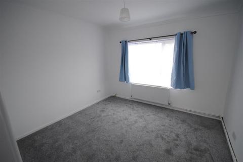 undefined, Northdown Road, Hatfield