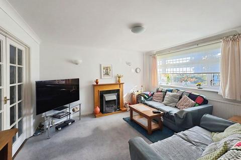 3 bedroom semi-detached house for sale, Pinks Hill, Swanley, BR8 8AG