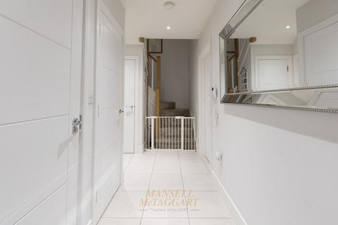 undefined, Bellevue Farm Road, Crawley RH11