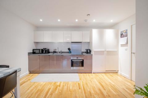 2 bedroom apartment for sale, Arla Place, Ruislip