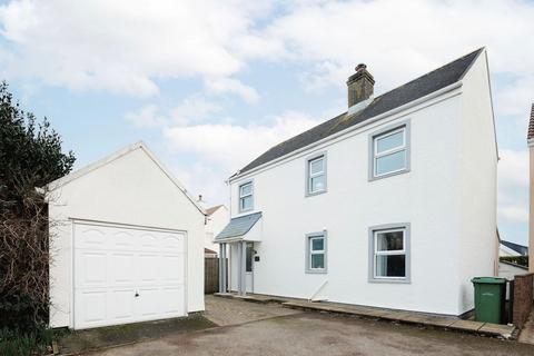 3 bedroom detached house for sale, Lempriere Mews, La Route De Maufant, Jersey JE2