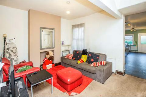 undefined, Vicarage Road, London, E15