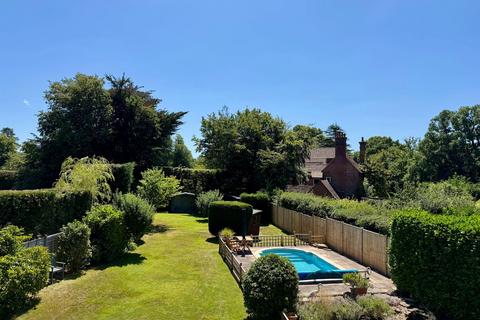 undefined, Tylers Green, Haywards Heath RH17
