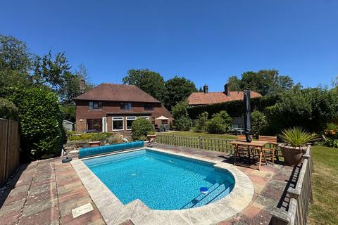 undefined, Tylers Green, Haywards Heath RH17
