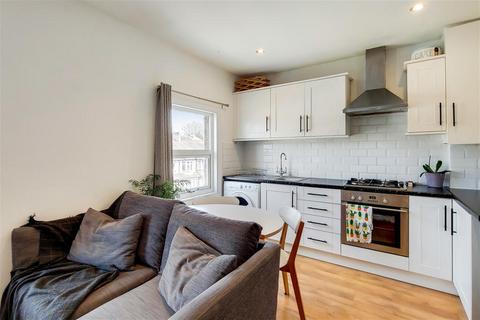 1 bedroom flat for sale, 172 Selsdon Road, South Croydon CR2