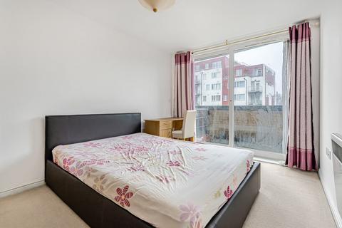 2 bedroom apartment for sale, Bedfont Lane, Feltham, TW13