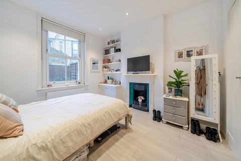 2 bedroom flat for sale, Marius Road, Balham, London, SW17
