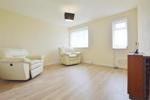 undefined, Grenville Close, Burnham