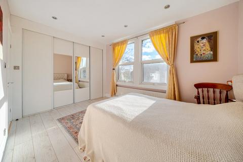 2 bedroom flat for sale, Greyhound Road, Hammersmith, London, W6