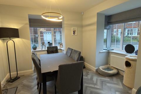 undefined, Park Hill Way, Wakefield WF1