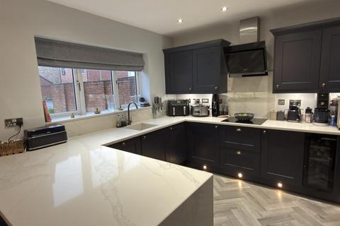 undefined, Park Hill Way, Wakefield WF1