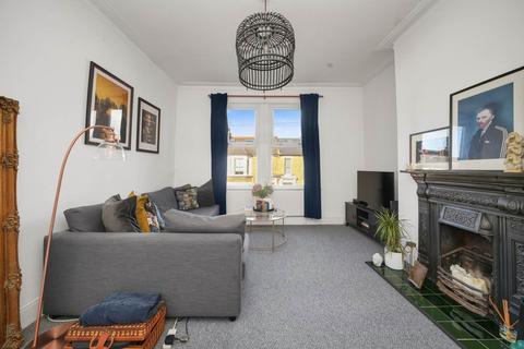 2 bedroom flat for sale, Thornhill Road, Leyton, E10