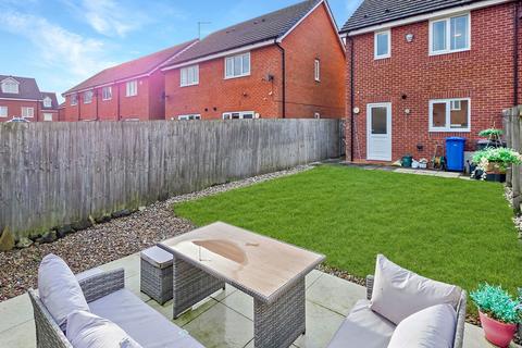 3 bedroom semi-detached house for sale, Yarn Close, Manchester M28