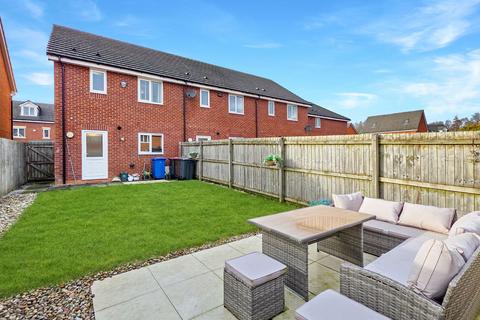 3 bedroom semi-detached house for sale, Yarn Close, Manchester M28