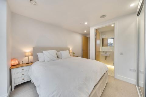 undefined, Lamb Walk, London, SE1