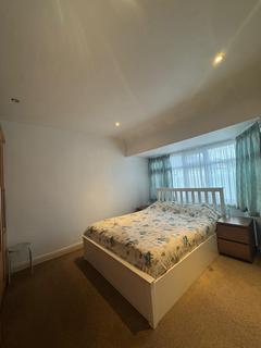 undefined, Lathkill Close, Enfield