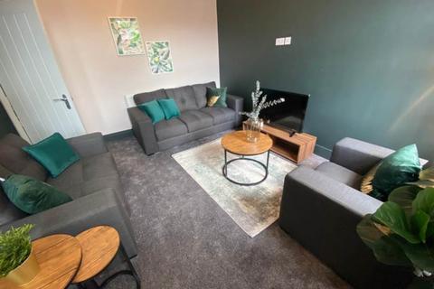 undefined, Beechwood Crescent (Room 5), West Yorkshire LS4