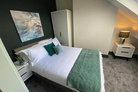 undefined, Beechwood Crescent (Room 5), West Yorkshire LS4
