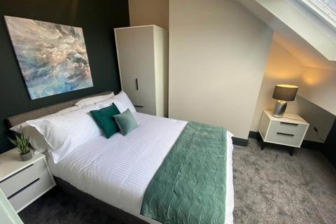 undefined, Beechwood Crescent (Room 5), West Yorkshire LS4