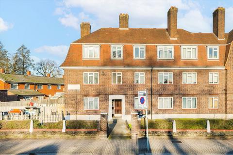 1 bedroom flat for sale, Garratt Lane, London SW17