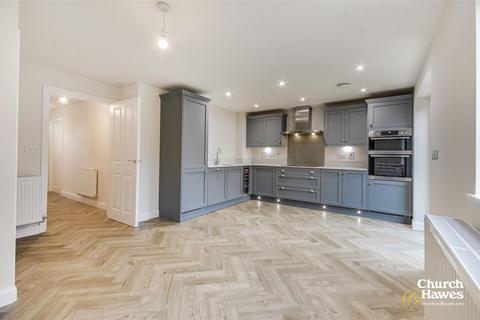 4 bedroom detached house for sale, Maldon Road, Corinthian Place, Burnham-On-Crouch