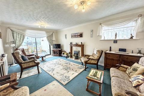 undefined, Lon Heulog, Abergele, Conwy, LL22 8QH